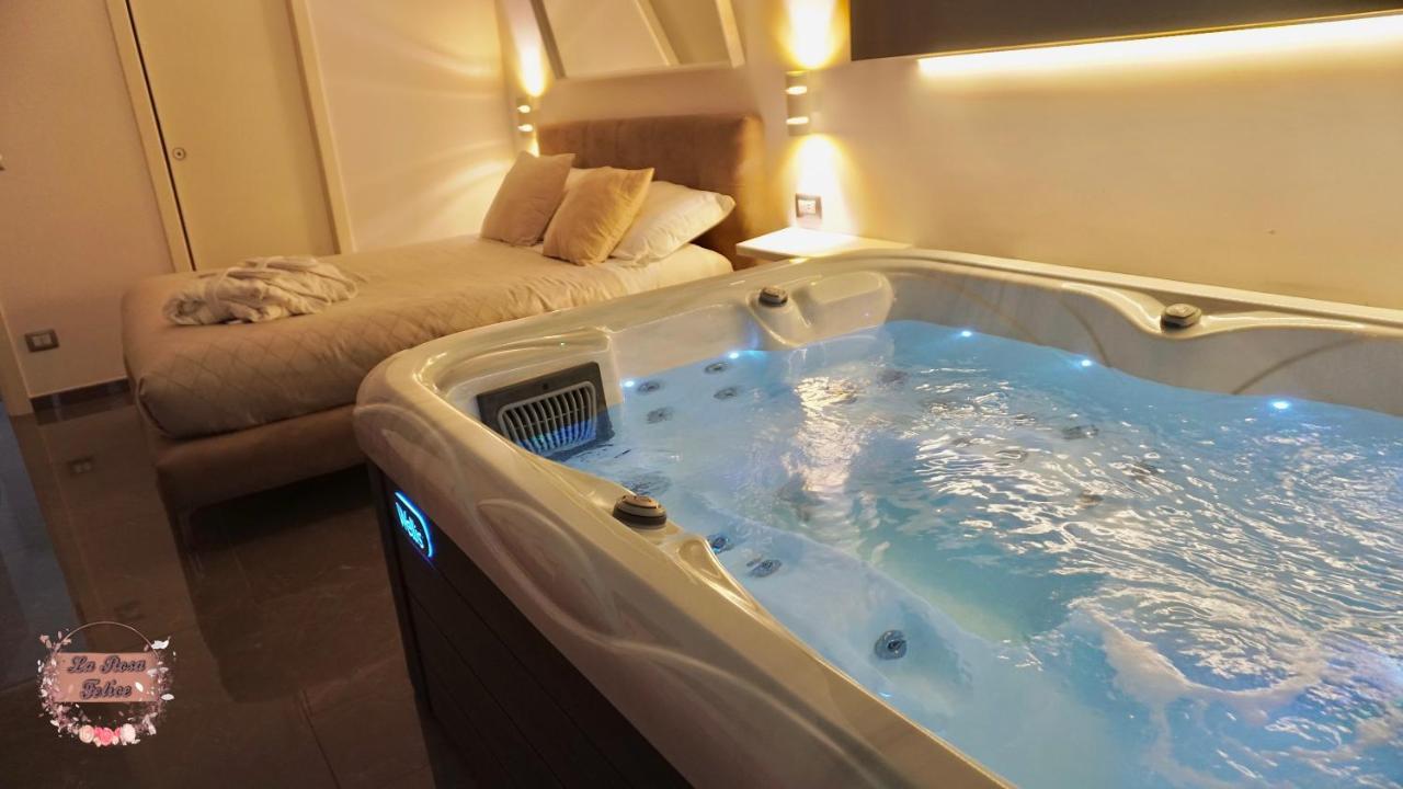B&B La Rosa Felice Μπάρι Εξωτερικό φωτογραφία