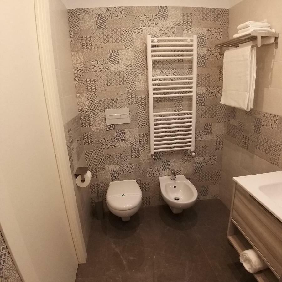 B&B La Rosa Felice Μπάρι Εξωτερικό φωτογραφία