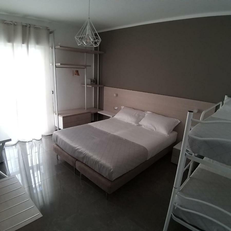 B&B La Rosa Felice Μπάρι Εξωτερικό φωτογραφία